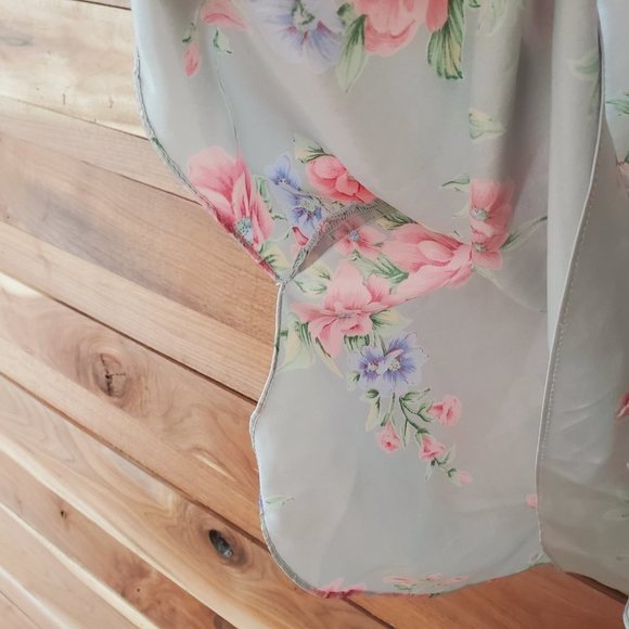 Dentelle Light Blue Floral Short Nightgown with Sheer Shoulder Straps and Lace L - Picture 5 of 9